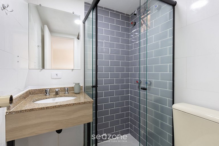 Studio em prédio c/ piscina e garagem – UPP0514