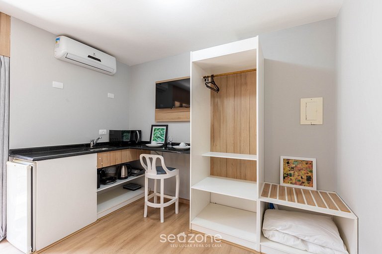 Estudio en condo c/ piscina en Alto da XV UPP0108