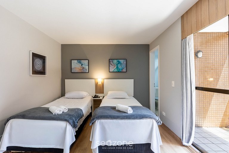 Estudio en condo c/ piscina en Alto da XV UPP0108