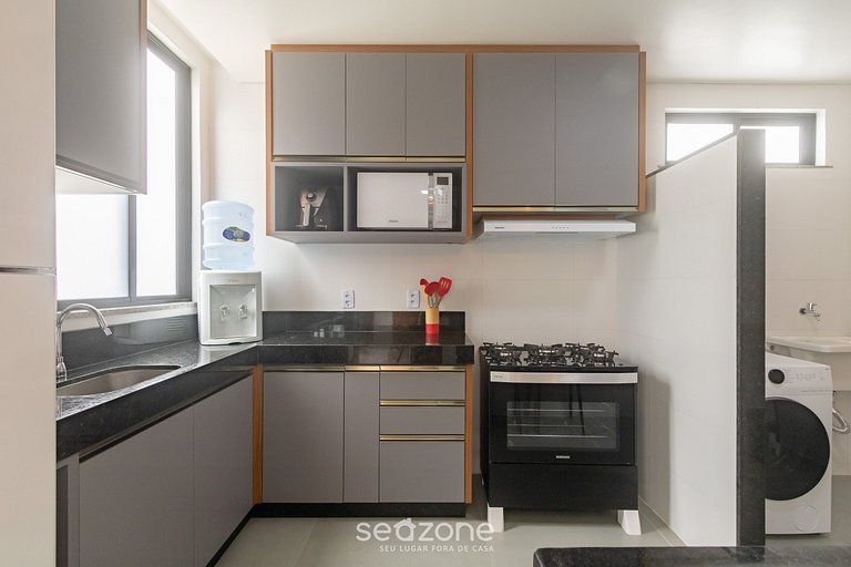 Apto a 350 m da praia em cond. c/ piscina PRY0001