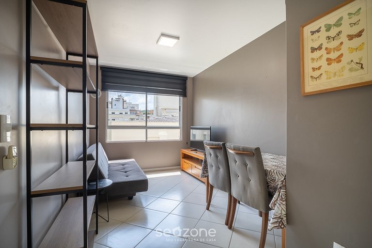 Apto. con suite a 100 m de la UFSC EOS0203