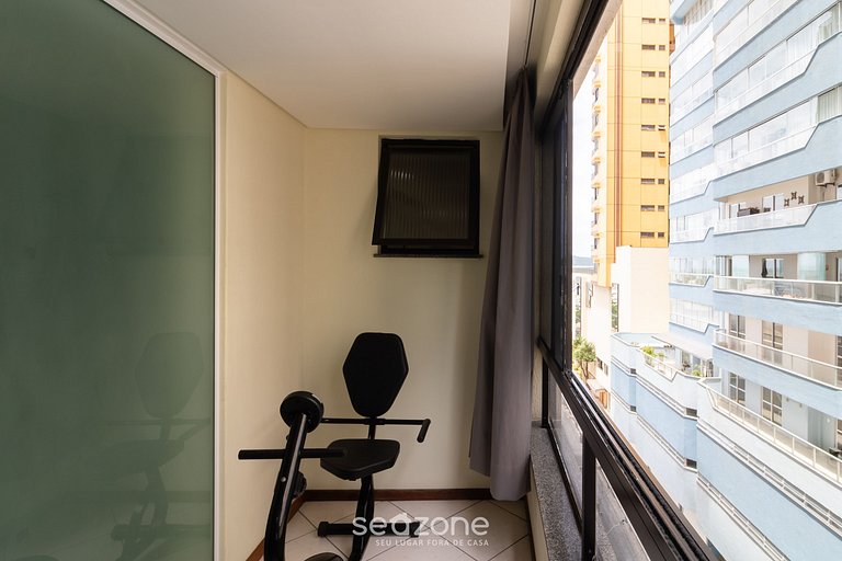 Apto completo a pasos de la playa en BC CRT0032