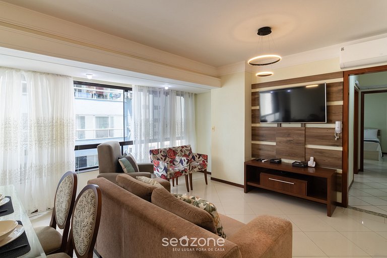 Apto completo a passos da praia em BC CRT0032