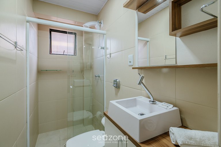 Apto en B.C a pocos pasos de la Playa CEC0501