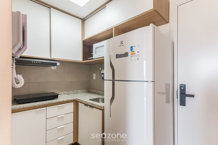 Estúdio c/ balcón en condominio c/ piscina CLF0417