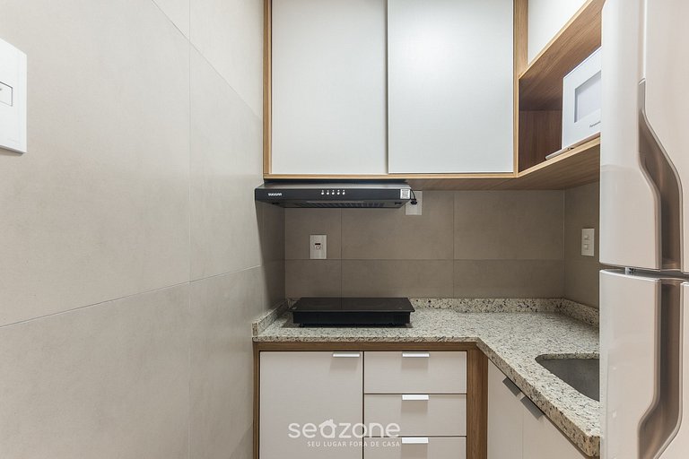 Estúdio c/ balcón en condominio c/ piscina CLF0417