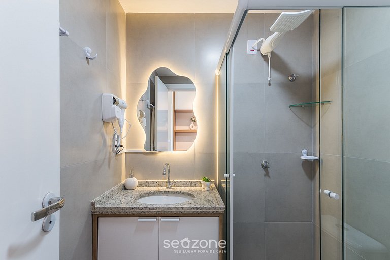 Confort c/ balcón en condominio c/ piscina CLF0417
