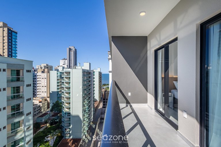 Apto c/ varanda prox da Praia em Itapema FFS1202