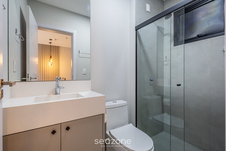 Apto c/ balcón cerca de la playa, Itapema FFS1202