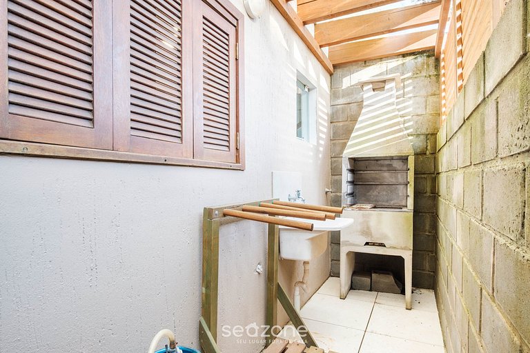 Casa c parrilla 600 m de centrinho de Rosa VER0002