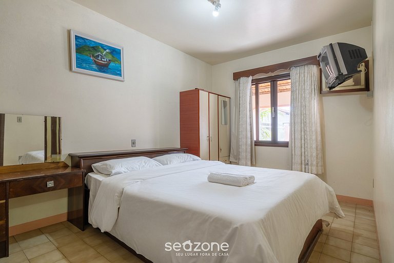 Casa a 2 cuadras del mar en Porto Belo BRR0097