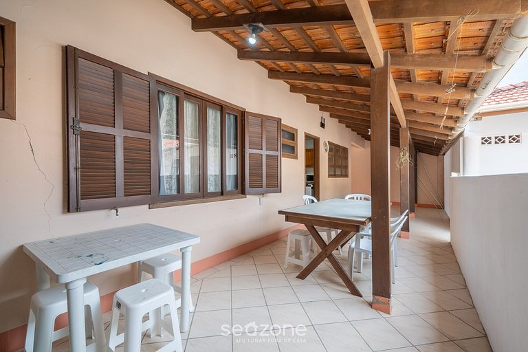 Casa a 2 cuadras del mar en Porto Belo BRR0097