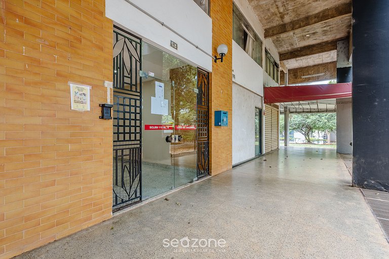 Condominio con excelente ubicación en Asa Norte - AMZs