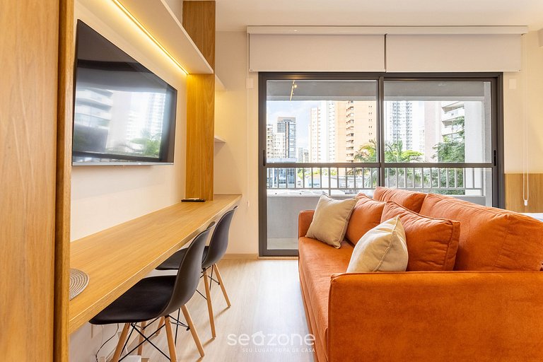 Moderno en Edificio c/ Gim. en Brooklin EMNR0509