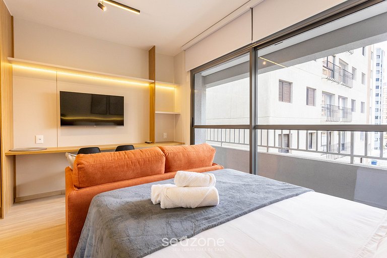 Estúdio em Prédio c/ Academia no Brooklin EMNR0509