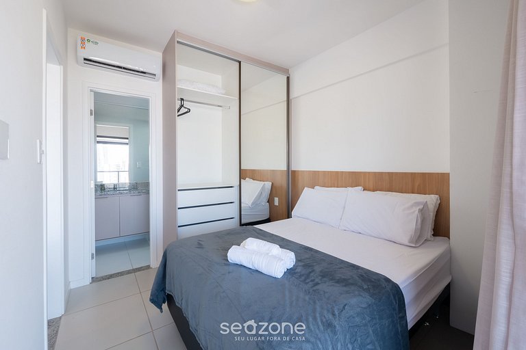 Apto c/ varanda na Barra, 400m do Mar BLB1501