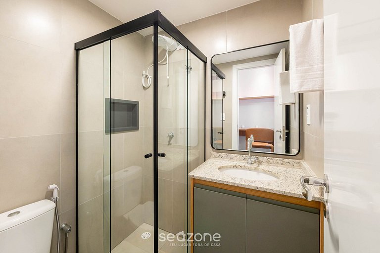 Apto c/ varanda a 280m da Praia, Salvador CLF0204