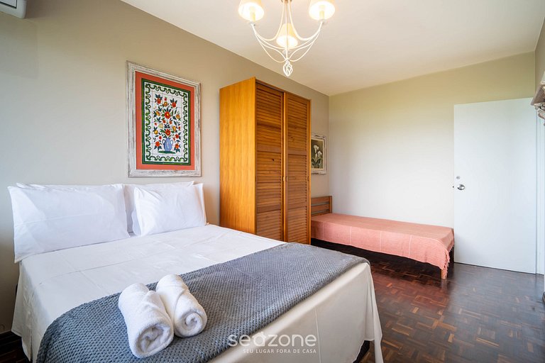 Ap em Cond. c/ acesso, a 200m da praia CBO0103