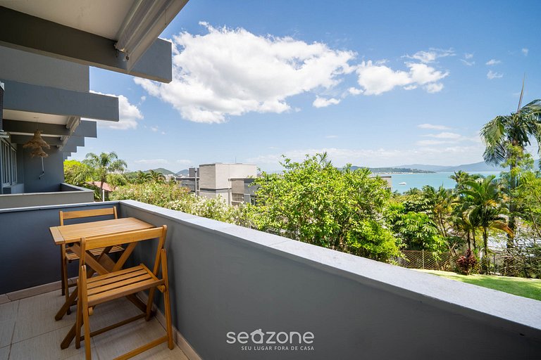 Ap em Cond. c/ acesso, a 200m da praia CBO0103