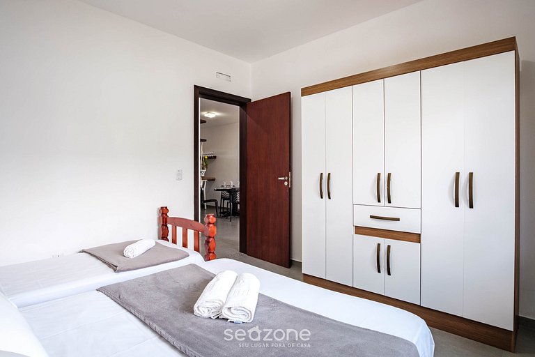 Casa c/ 3 Dormitorios y Parrilla LPB0000