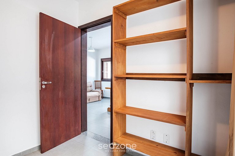 Casa c/ 3 Dormitorios y Parrilla LPB0000