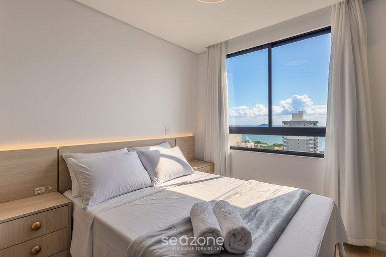 Apto con vista al mar y balcón gourmet SKL1201