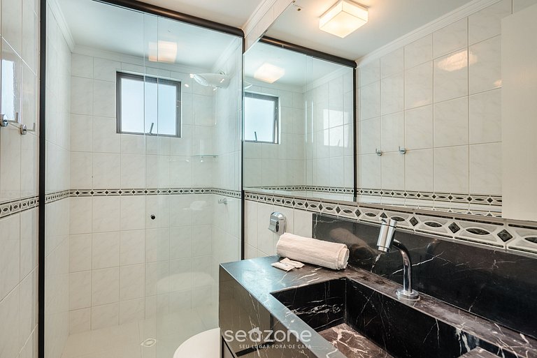 Apto c/ varanda e churrasq. a 200m do Mar TVN0301