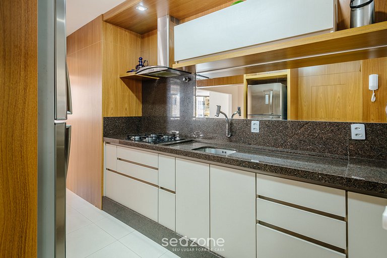 Apto c/ varanda e churrasq. a 200m do Mar TVN0301