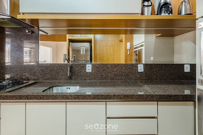 Apto c/ varanda e churrasq. a 200m do Mar TVN0301