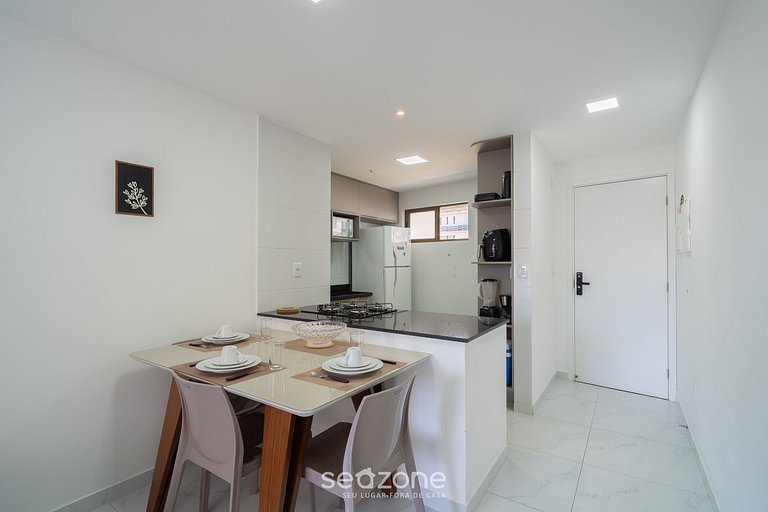 Apto a 350m da Praia em cond. c/ piscina PTA0203