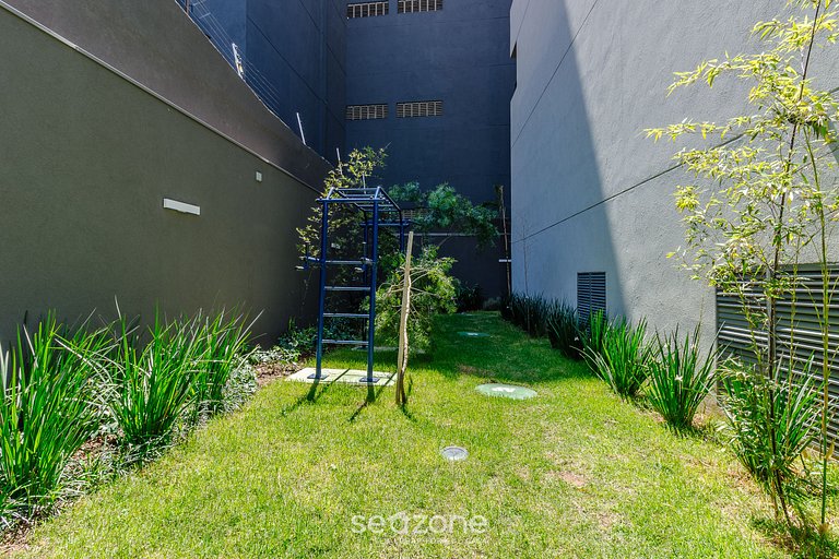 Estudio completo con check-in automático COB0710