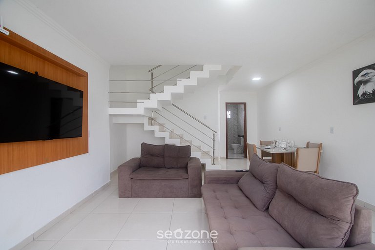 Casa c/ 2 Suítes em Cond. c/ Piscina BLV0004