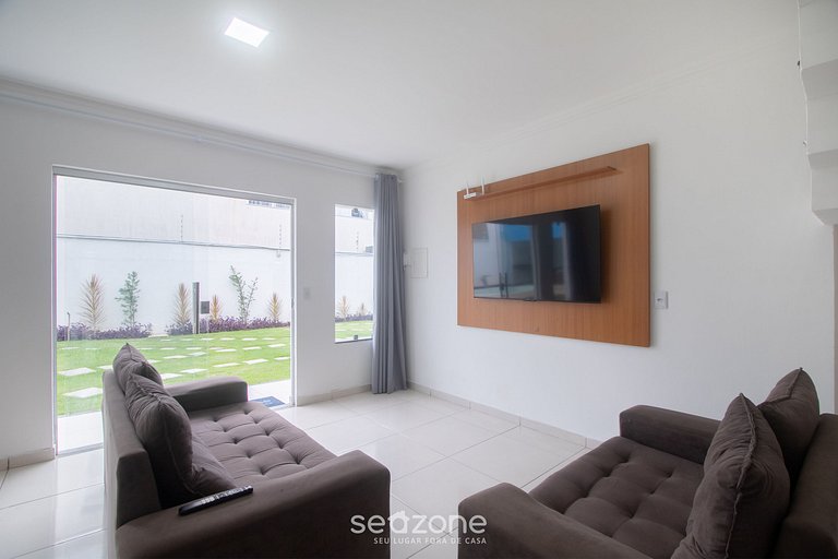 Casa c/ 2 Suítes em Cond. c/ Piscina BLV0004