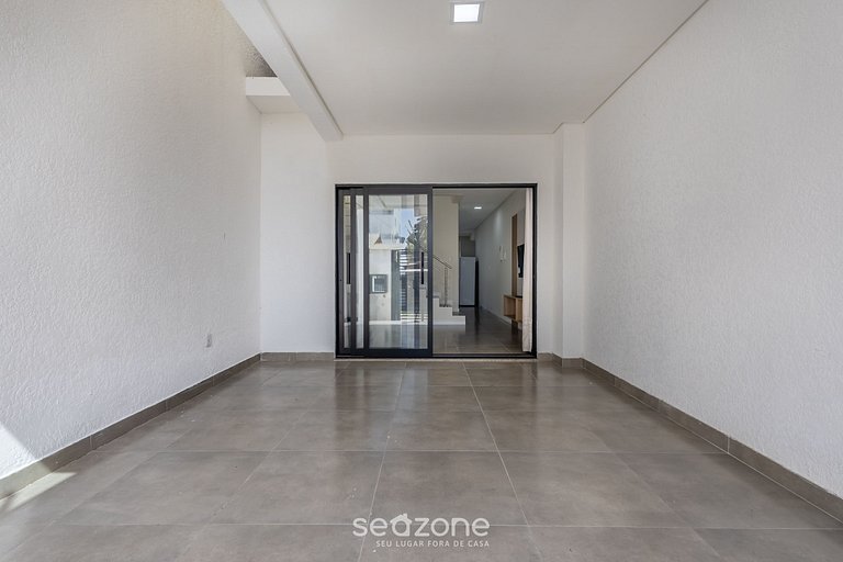 Casa c/ Churrasq. a 500 m da Praia CGE0003