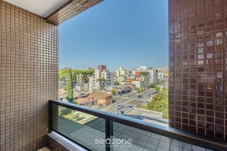 Estúdio em Prédio c/ Piscina em Curitiba | UPP0507