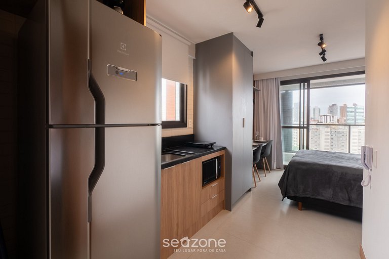 Studio moderno a 500m da praia da Barra ZNB1401