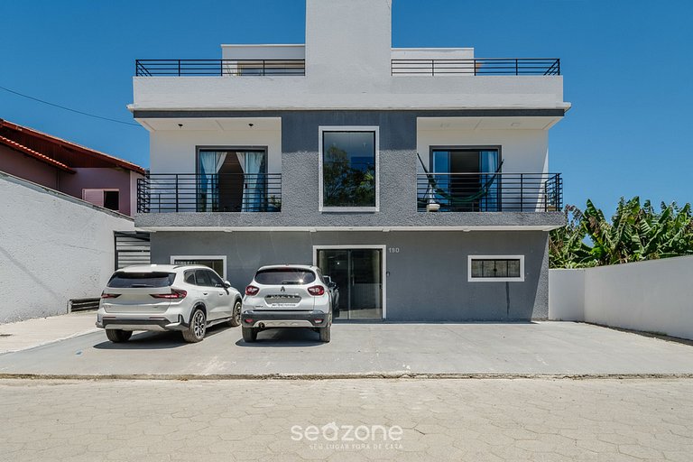 Apto c/ 1 Dormitorio y Aire Acondicionado IRN0103