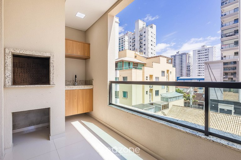 Apt c/ 2 suítes e churrasq. 650m da praia RGO0301