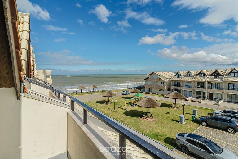 Casa en cond. frente mar con piscina MCS0057