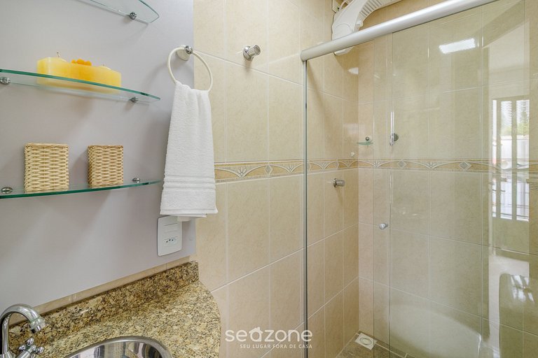 Casa en cond. frente mar con piscina MCS0057