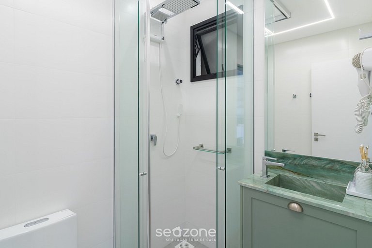 Apartamento elegante a 280 metros da praia MHF1503