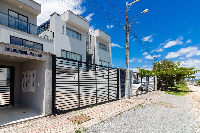 Apt de 2DR c/ barbacoa a 850 m de la playa LBR0201