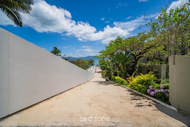 Ap en Cond. con acceso, a 200m de la playa CBO0103