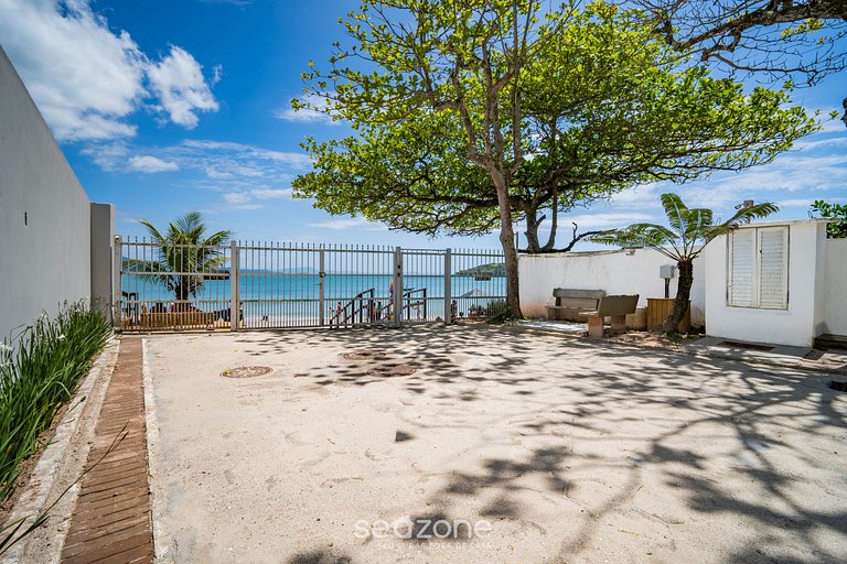 Ap em Cond. c/ acesso, a 200m da praia CBO0103