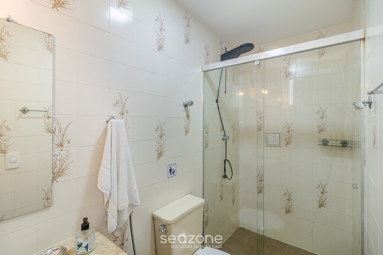 Apto 3Q a 300m da Praia em Cabo Frio - ECS0202