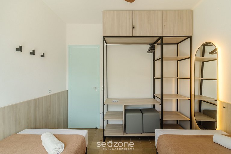 Apto 3Q a 300m da Praia em Cabo Frio - ECS0202