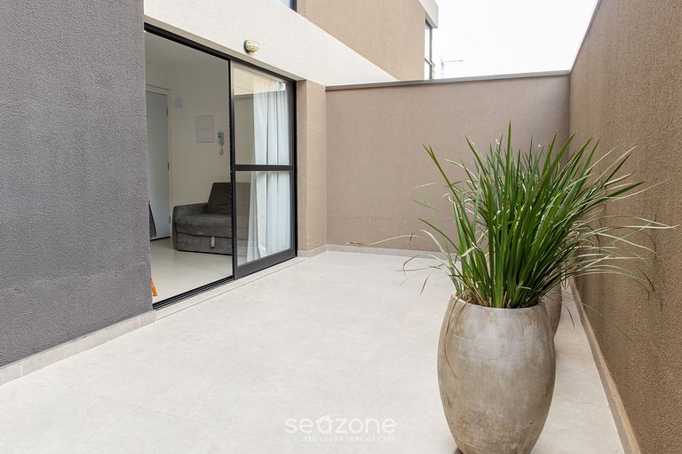 Estadía moderna con piscina y gimnasio - NGO0002