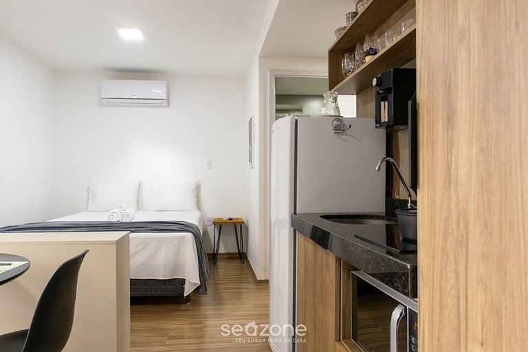 Estadia moderna com piscina e academia - NGO0002