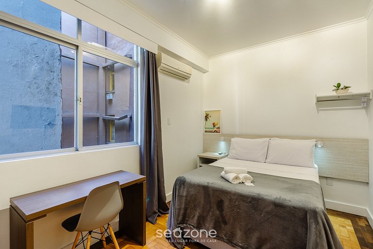 Estudio en el centro cultural de POA ELS0603