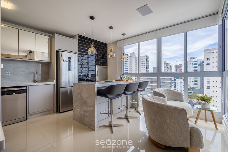 Apto em Cond. c/ Piscina a 120 m da Praia LTT1003